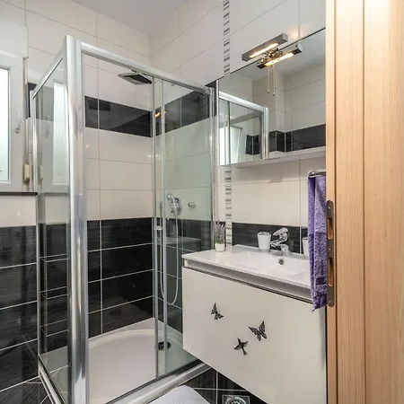 Two Bedroom Marin * Трогир
