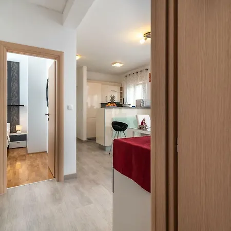 Two Bedroom Marin *