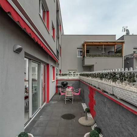 Apartmán Two Bedroom Marin