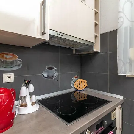 Two Bedroom Marin Apartament Trogir